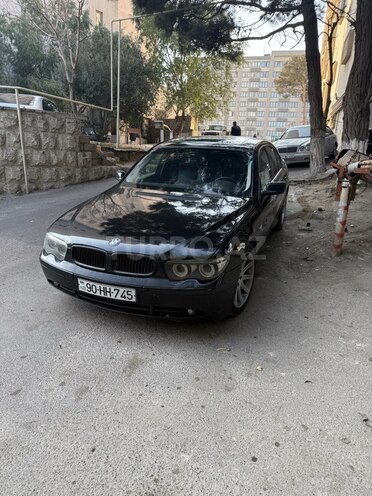 BMW 745 2004, 289,652 km - 4.4 l - Bakı