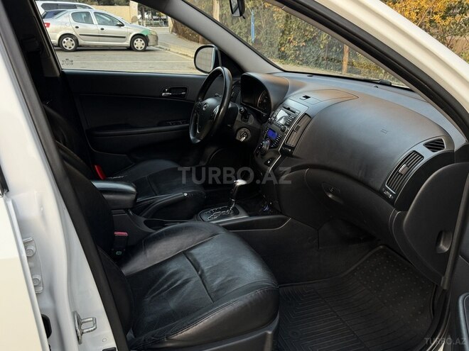 Hyundai i30 2008, 204,000 km - 1.6 л - Bakı