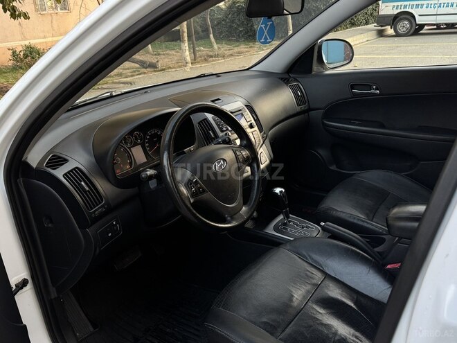 Hyundai i30 2008, 204,000 km - 1.6 л - Bakı