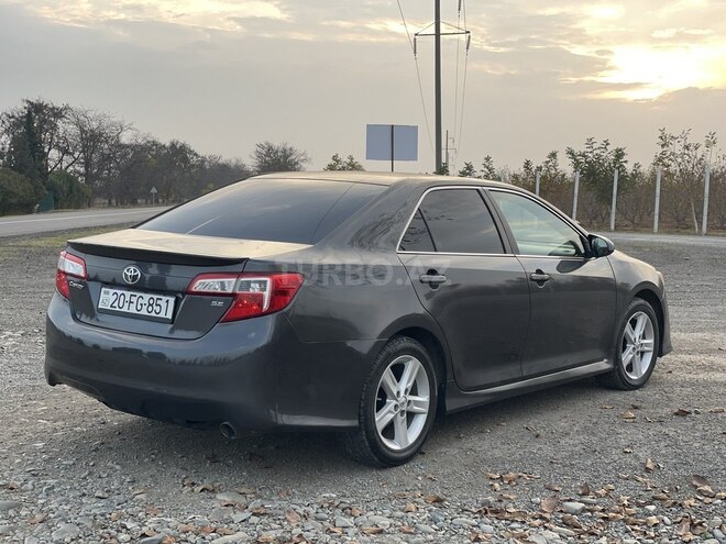 Toyota Camry 2014, 117,000 km - 2.5 л - Gəncə
