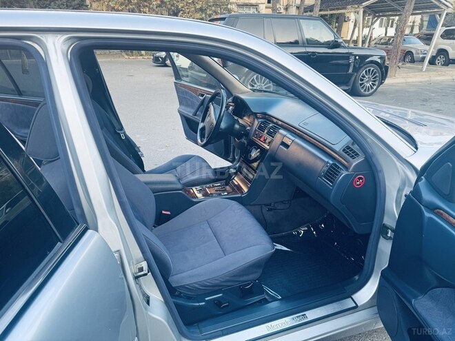 Mercedes E 270 2000, 522,000 km - 2.7 l - Bakı