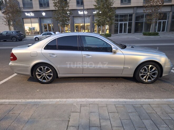 Mercedes E 220 2005, 450,000 km - 2.2 l - Bakı