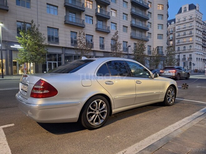 Mercedes E 220 2005, 450,000 km - 2.2 l - Bakı