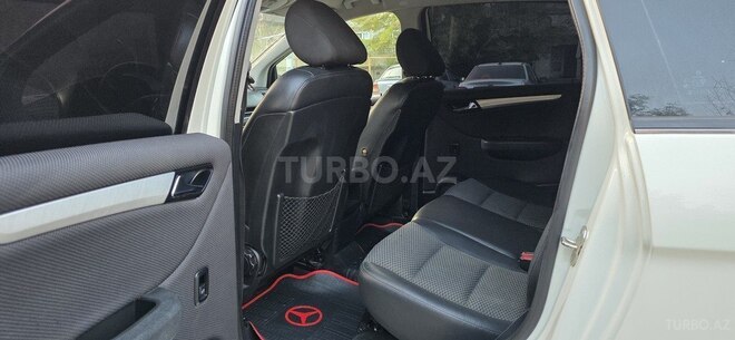 Mercedes B 180 2010, 192,000 km - 1.7 l - Sumqayıt