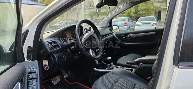 Mercedes B 180 2010, 192,000 km - 1.7 l - Sumqayıt