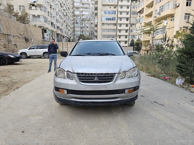 Mitsubishi Airtrek 2003, 380,000 km - 2.0 л - Bakı