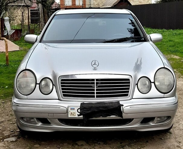 Mercedes E 240 1999, 309,000 km - 2.4 l - Masallı