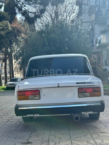 LADA (VAZ) 2107 2009, 240,000 km - 1.6 l - Bakı