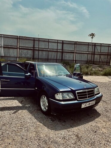 Mercedes C 200 1997, 398,000 km - 2.0 l - Bakı