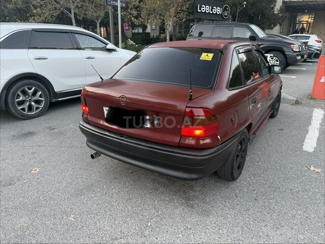 Opel Astra 1994, 329,000 km - 1.6 l - Bakı