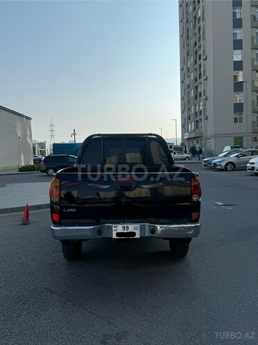 Mitsubishi L200 2008, 218,000 km - 2.5 l - Bakı