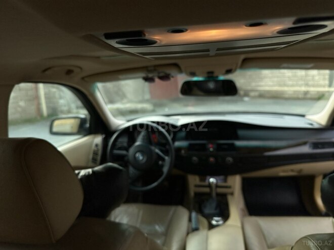 BMW 525 2003, 420,000 km - 2.5 l - Bakı