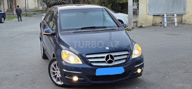 Mercedes B 180 2009, 225,000 km - 1.7 л - Sumqayıt