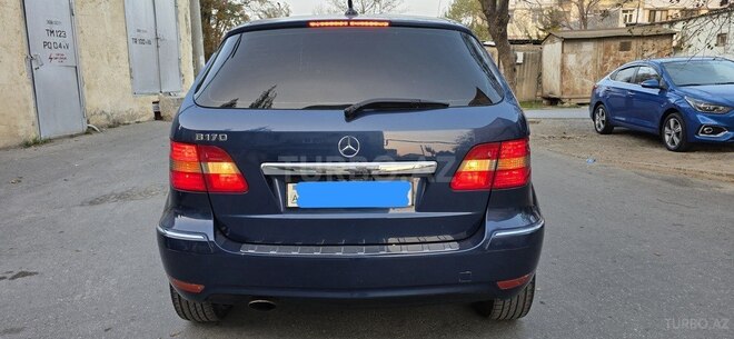 Mercedes B 180 2009, 225,000 km - 1.7 л - Sumqayıt