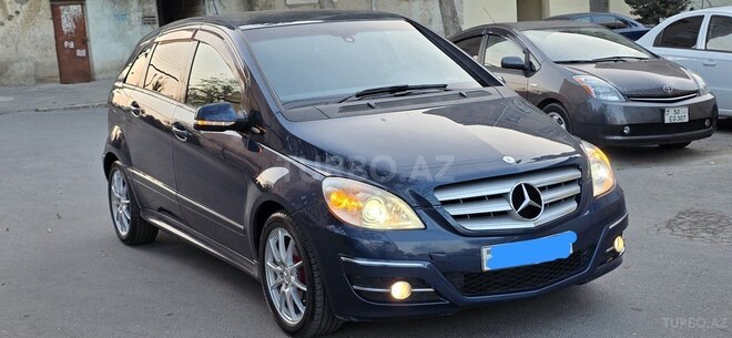 Mercedes B 180 2009, 225,000 km - 1.7 л - Sumqayıt