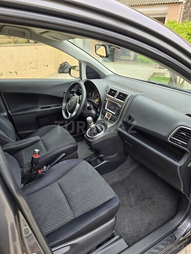 Toyota  2011, 287,563 km - 1.4 l - Bakı