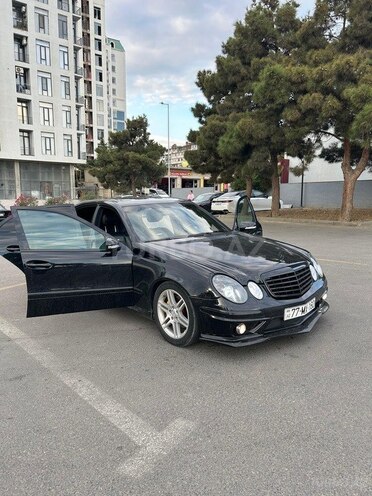 Mercedes E 320 2002, 230,000 km - 3.2 l - Bakı