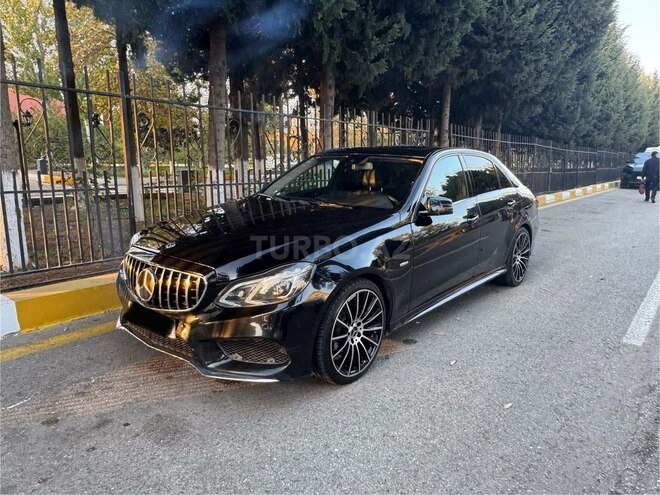 Mercedes E 220-10