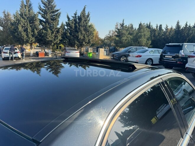 Mercedes E 220-16