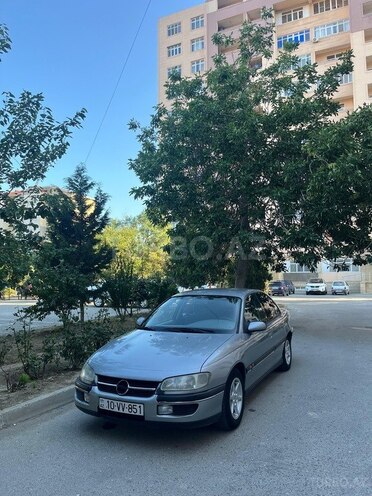 Opel Omega 1995, 370,000 km - 2.0 l - Sumqayıt