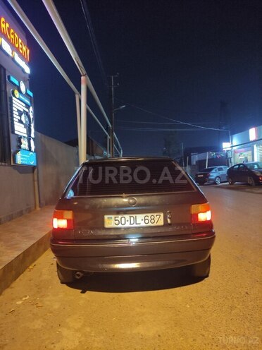 Opel Astra 1993, 180,000 km - 1.4 л - Bakı
