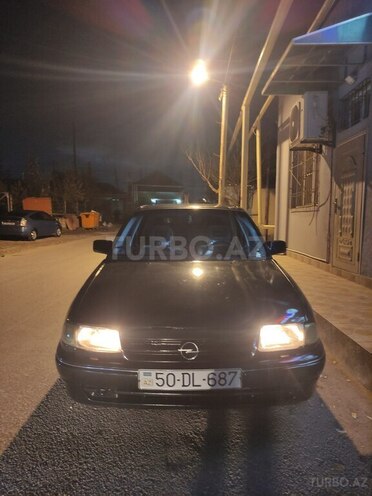 Opel Astra 1993, 180,000 km - 1.4 л - Bakı