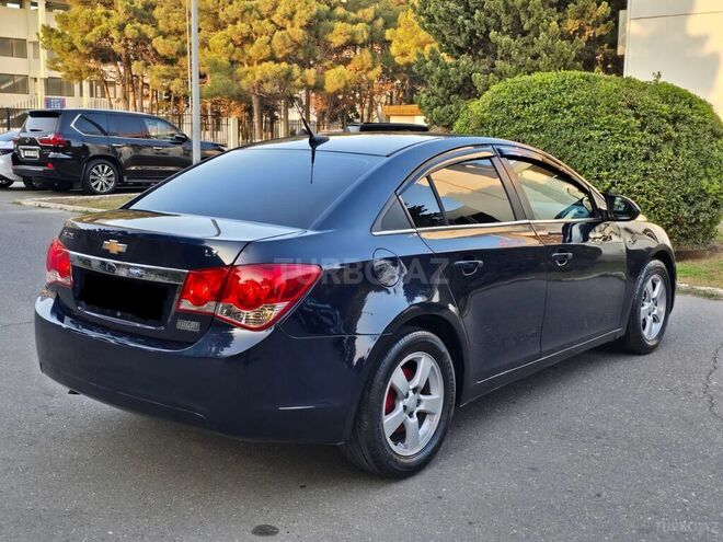 Chevrolet Cruze 2011, 267,000 km - 1.4 l - Sumqayıt