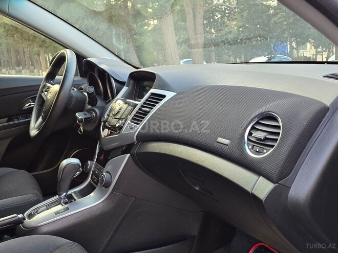 Chevrolet Cruze 2011, 267,000 km - 1.4 l - Sumqayıt