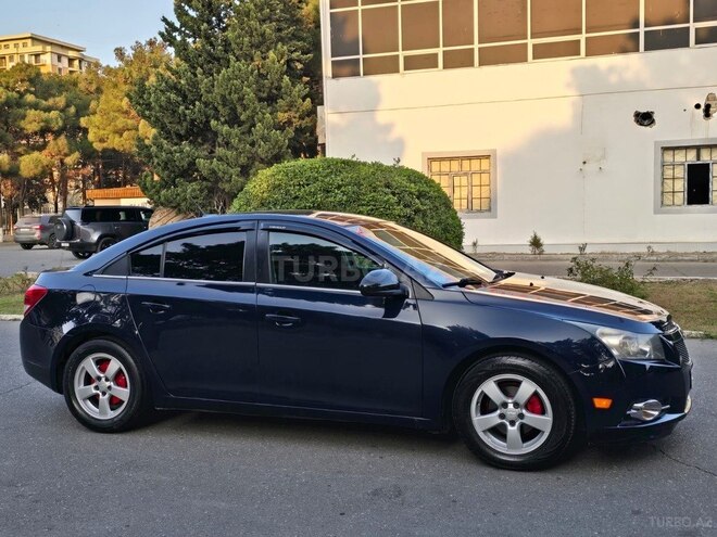 Chevrolet Cruze 2011, 267,000 km - 1.4 l - Sumqayıt