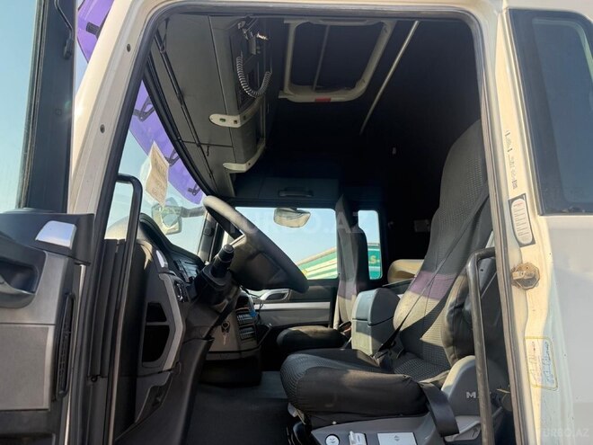 MAN  2012, 899,090 km - 12.0 l - Bakı