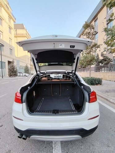 BMW X4-9
