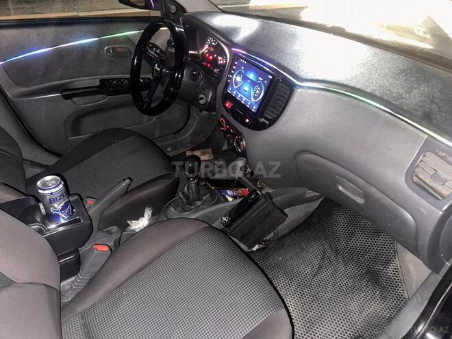 Kia Rio 2010, 400,000 km - 1.4 l - Gəncə