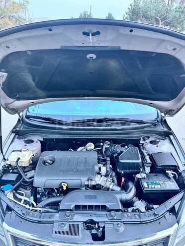 Kia  2010, 272,000 km - 1.6 l - Bakı