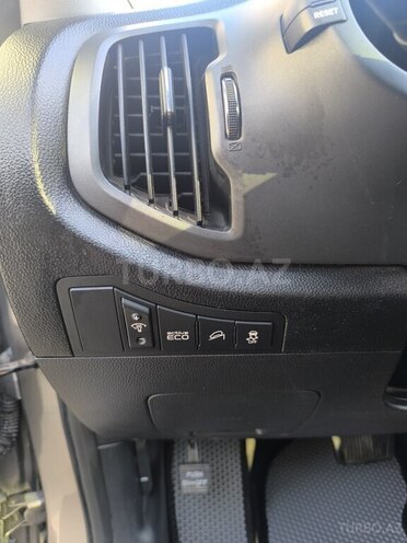 Kia Sportage 2012, 247,000 km - 2.0 l - Bakı