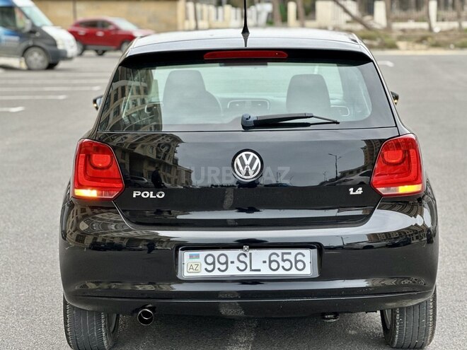 Volkswagen Polo 2010, 231,632 km - 1.4 л - Sumqayıt