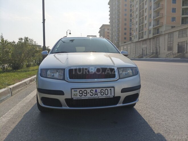 Skoda Fabia 2006, 260,150 km - 1.4 l - Sumqayıt