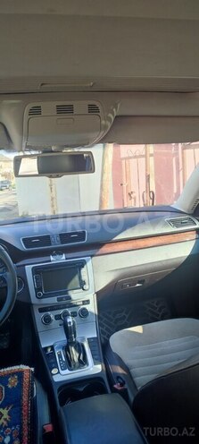 Volkswagen Passat 2012, 206,107 km - 1.8 л - Qusar