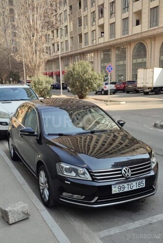 Volkswagen Passat 2012, 206,107 km - 1.8 л - Qusar