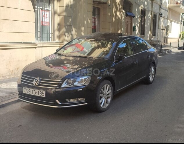 Volkswagen Passat 2012, 206,107 km - 1.8 л - Qusar
