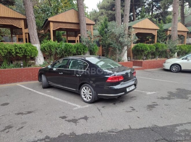 Volkswagen Passat 2012, 206,107 km - 1.8 л - Qusar