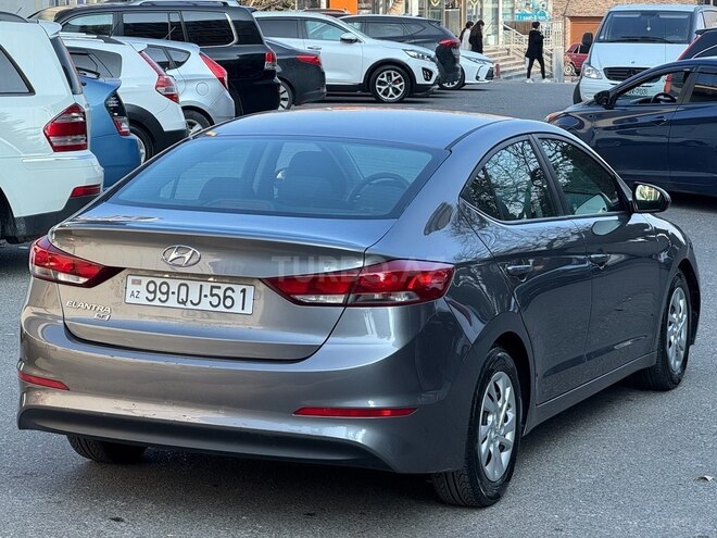 Hyundai Elantra 2018, 39,109 km - 2.0 l - Bakı