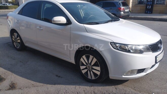 Kia Cerato 2012, 318,000 km - 1.6 л - Bakı