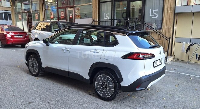 Toyota Corolla Cross 2025, 14 km - 2.0 l - Bakı