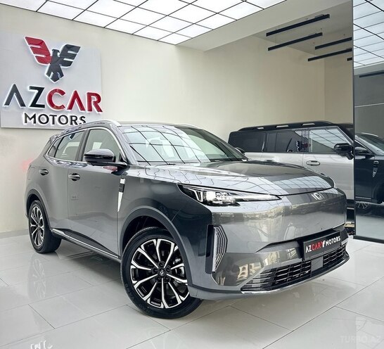 Changan Qiyuan Q05-4