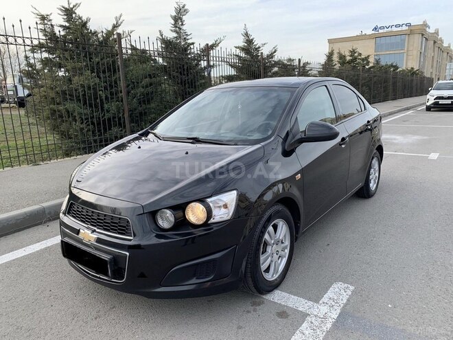 Chevrolet Aveo-5