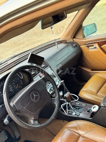 Mercedes C 200 1997, 213,000 km - 2.0 л - Goranboy