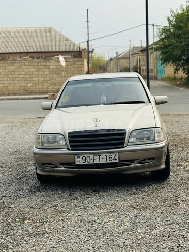 Mercedes C 200 1997, 213,000 km - 2.0 л - Goranboy