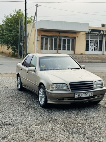 Mercedes C 200 1997, 213,000 km - 2.0 л - Goranboy