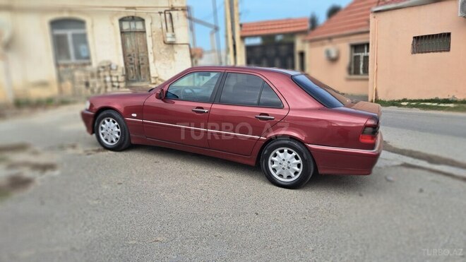 Mercedes C 200 1999, 193,542 km - 2.0 l - Bakı