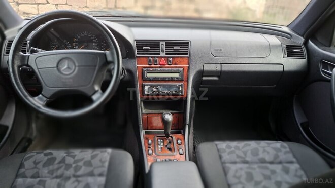 Mercedes C 200 1999, 193,542 km - 2.0 l - Bakı
